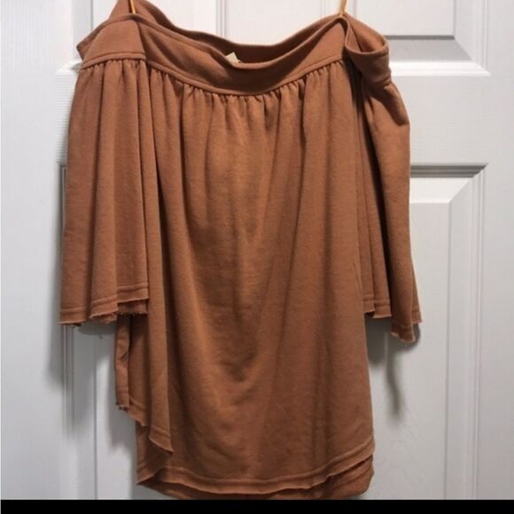 NWT ELODIE French terry off the shoulder top - Picture 4 of 5